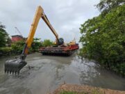 NDIA conducts desilting excercise in Georgetown